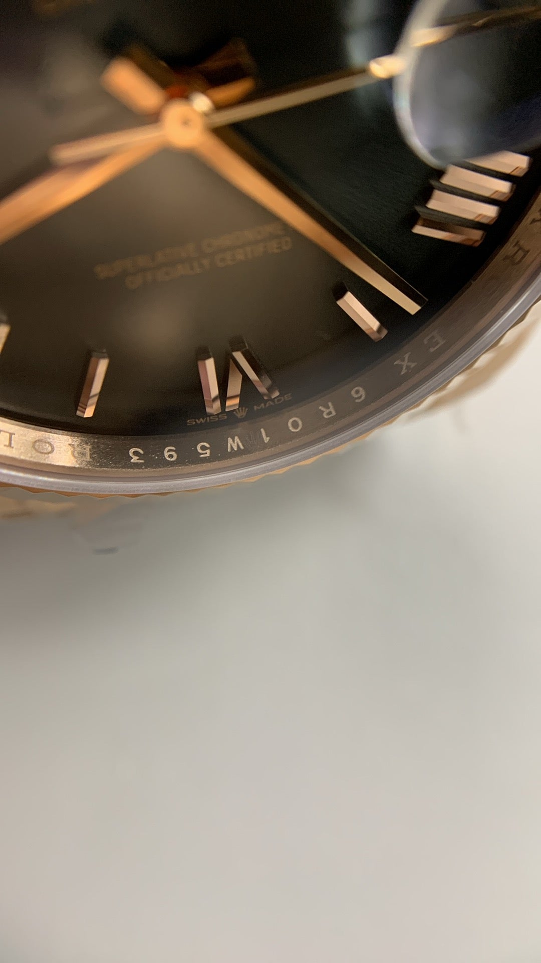 Rolex Day-Date 40 – Olive Green Dial VSF SUPER CLONE – 228235 – Fluted Bezel – President Bracelet