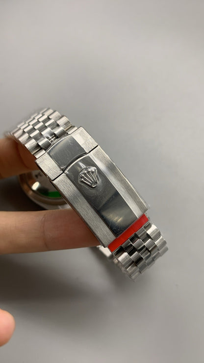 Rolex Datejust 41 126300 Stainless Steel Silver Dial Oyster (2025)