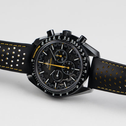 Omega Speedmaster 311.92.44.30.01.001 Dark Side of the Moon Apollo 8 Edition Black Ceramic Black Dial (2021)