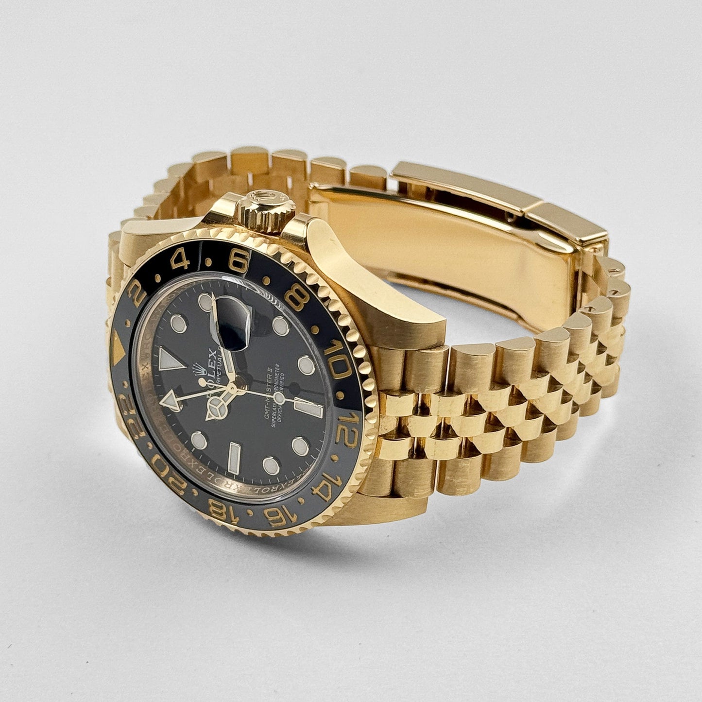 Rolex GMT-Master II 3285 V3 –  126718GRNR Yellow Gold Black Dial Jubilee (2023)