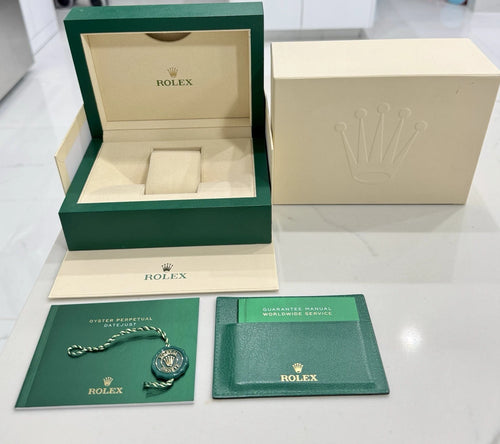 Rolex Watch Box & Pappers